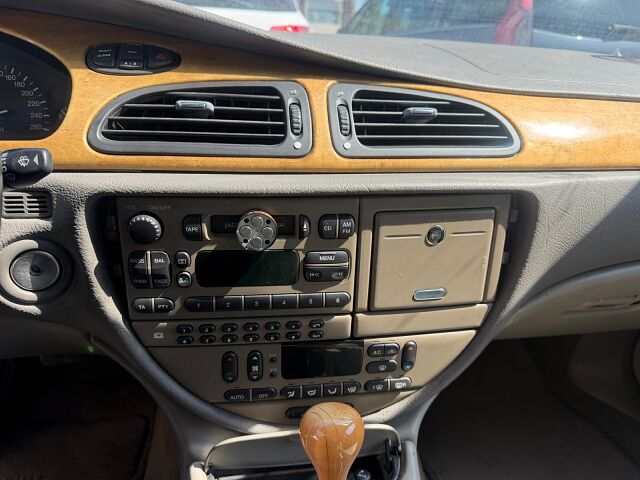 JAGUAR S TYPE 3.0 EXECUTIVE AUTO SPANISH LHD IN SPAIN 100000 MILES SUPERB 2001
